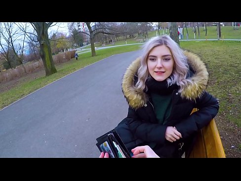 ❤️ ザーメン飲み放題の公園でフェラチオ。 ❤ ロシアポルノ ❌️